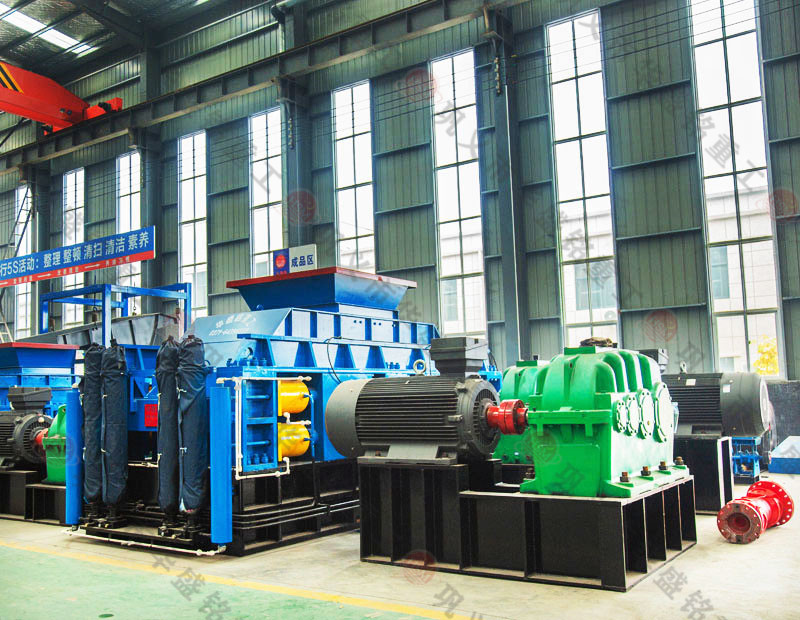 混凝土打沙機(jī)_混凝土制砂機(jī)_易維護(hù)對(duì)輥制砂機(jī)