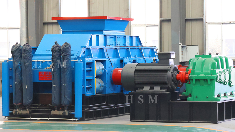 沙廠更換設(shè)備用對輥破碎機多少一臺